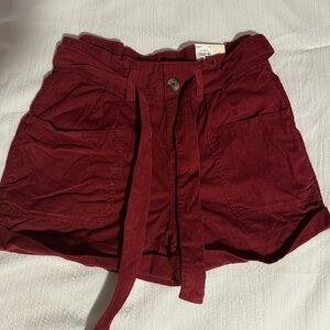 Burgundy high-waisted mom shorts with belt